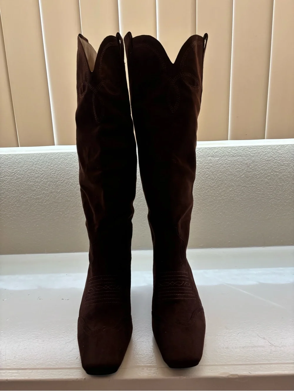 Brand New! Women's Dark Brown Suede Knee-High Boots (size: 8.5)